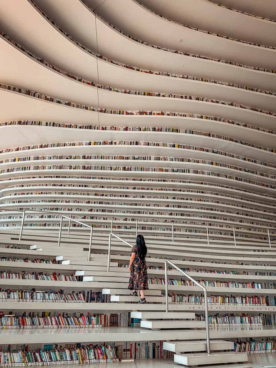 Tianjin Binhai Library worth visiting