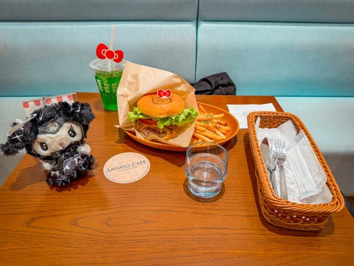 Hello Kitty Burger Sanrio Cafe Tokyo