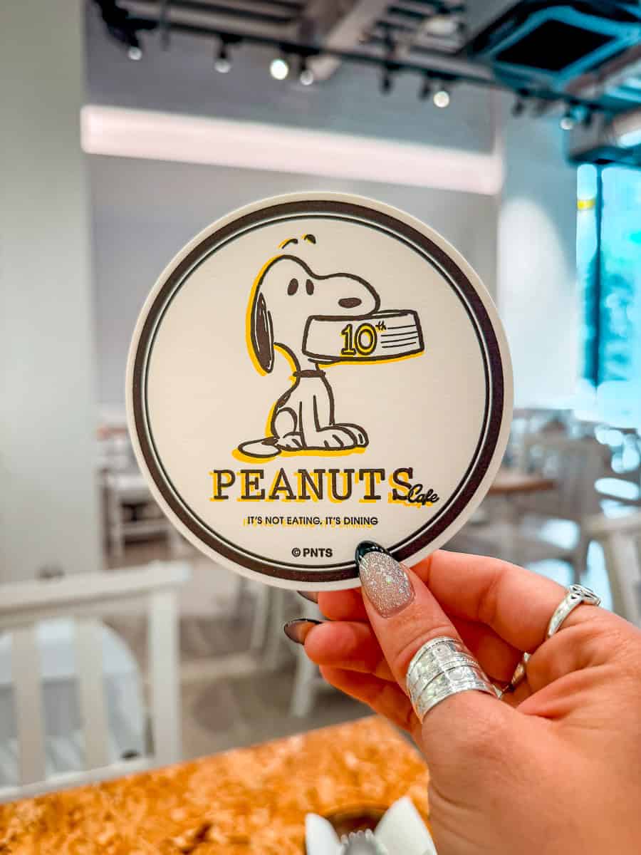 Snoopy Placemat Peanuts Cafe