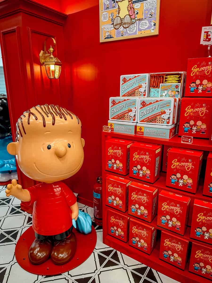 Pasteleria Yeng Kee Bakery Snoopy Macau