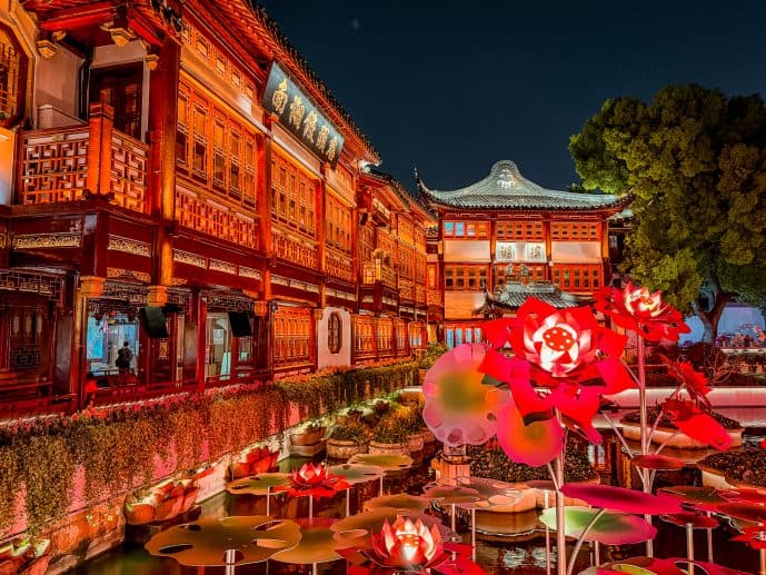 Yuyuan Gardens Shanghai - Visit a Demon Slayer Infinity Castle (2026)! 2 Yuyuan Gardens Shanghai Bazaar