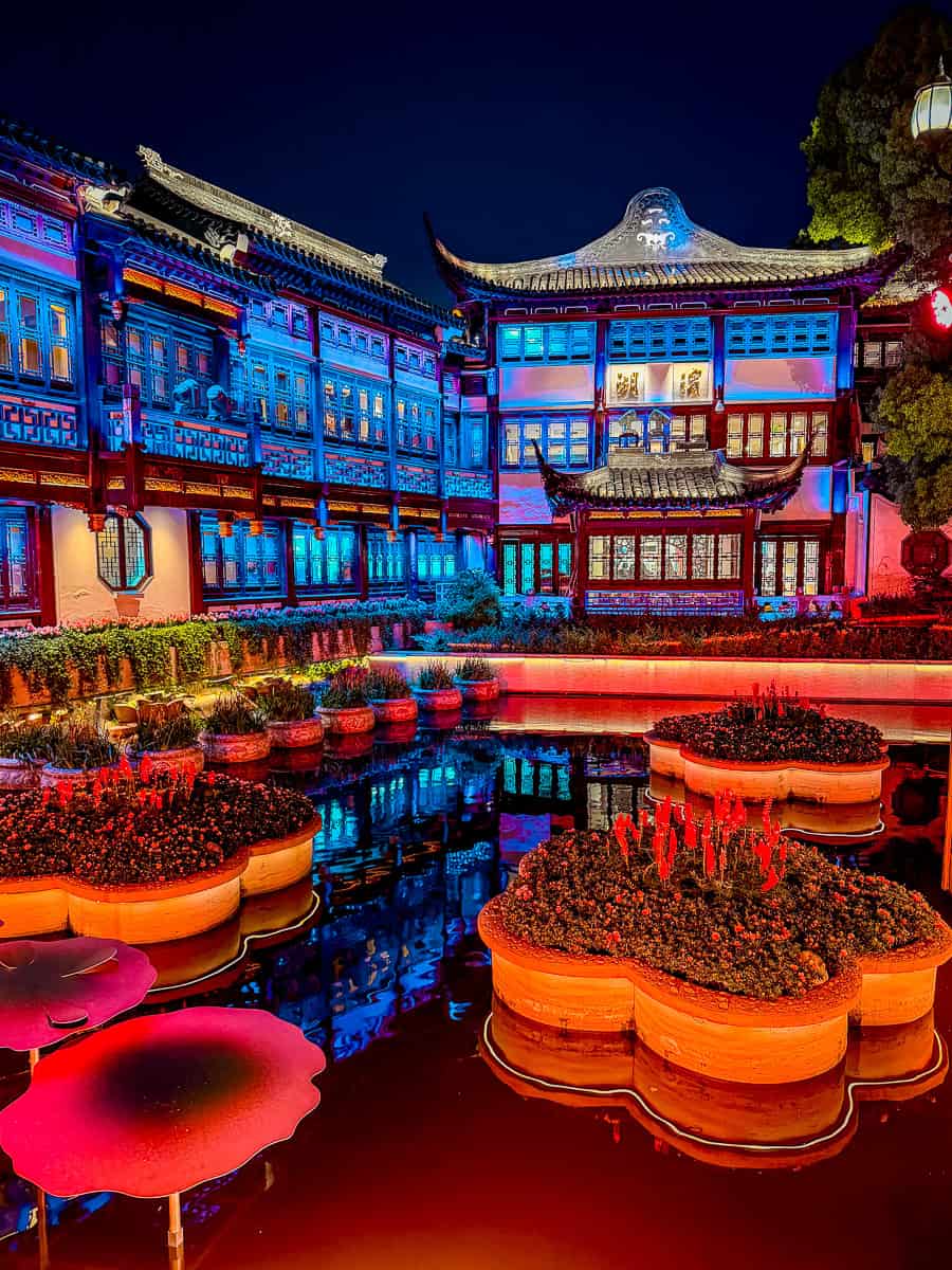Yuyuan Gardens Shanghai - Visit a Demon Slayer Infinity Castle (2026)! 16 Yuyuan Gardens Shanghai