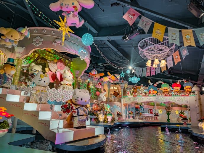 Sanrio Character Boat Ride Sanrio Puroland