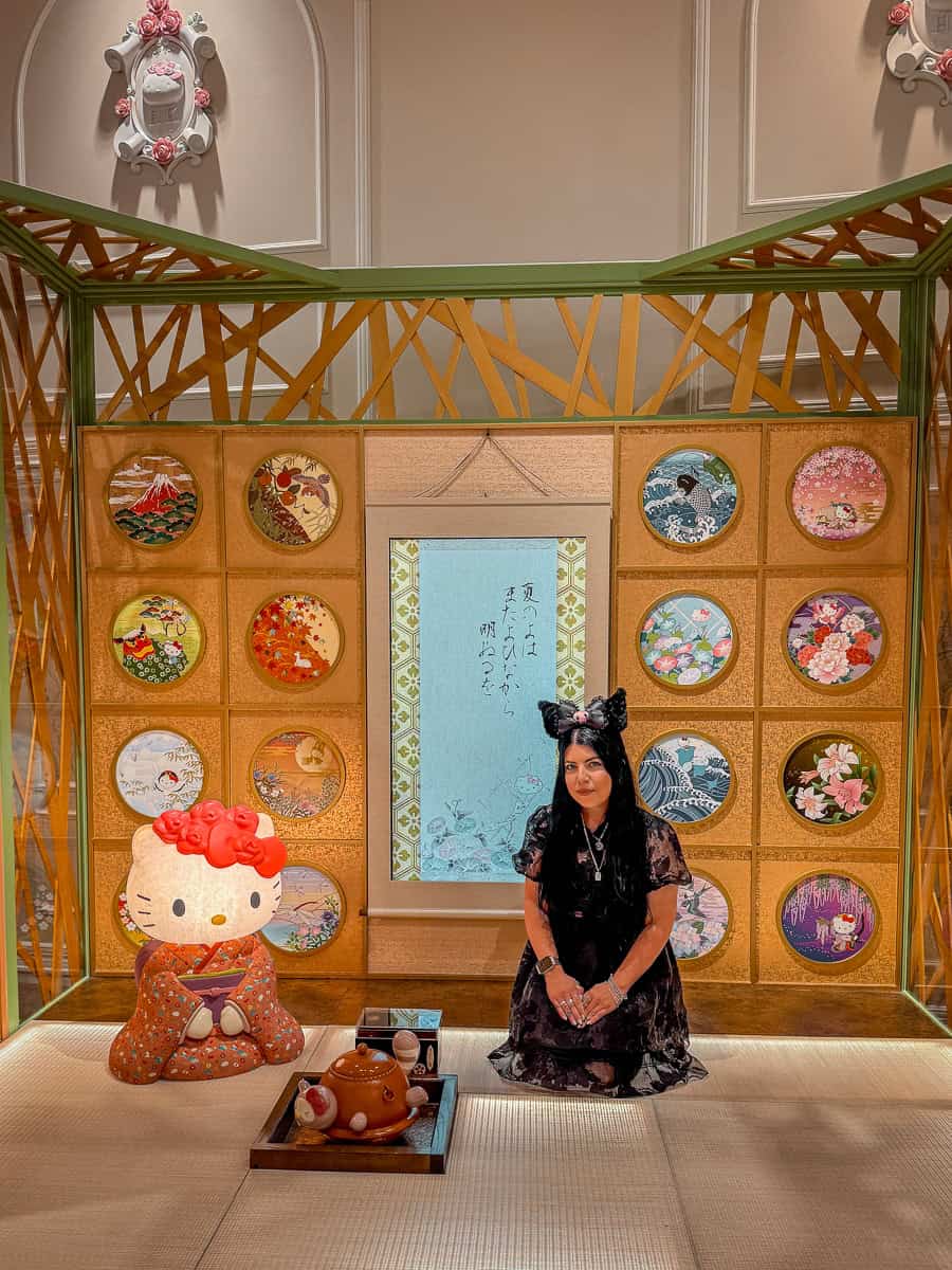 Sanrio Puroland Lady Kitty House Tea